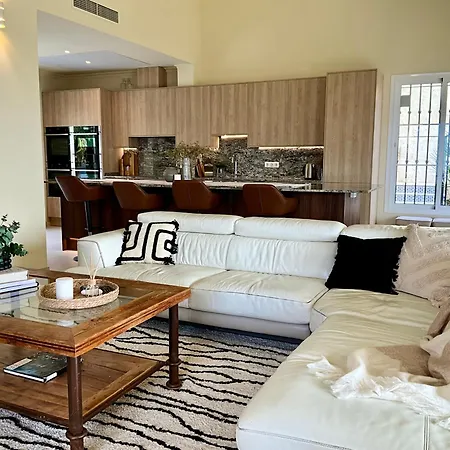 Villa Exceptional Views From 5 Bed + Pool Rdr300 Marbella